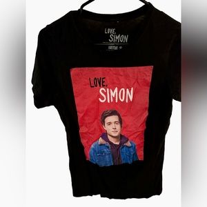Love Simon Graphic T - Small